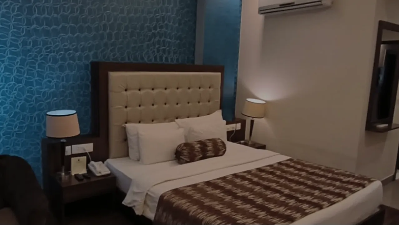 COMFORT ROOM
